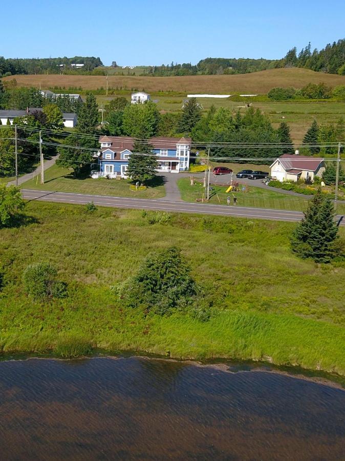 The Lookout Inn New Glasgow Екстериор снимка