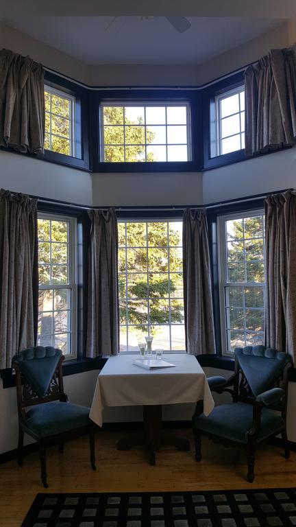 The Lookout Inn New Glasgow Екстериор снимка