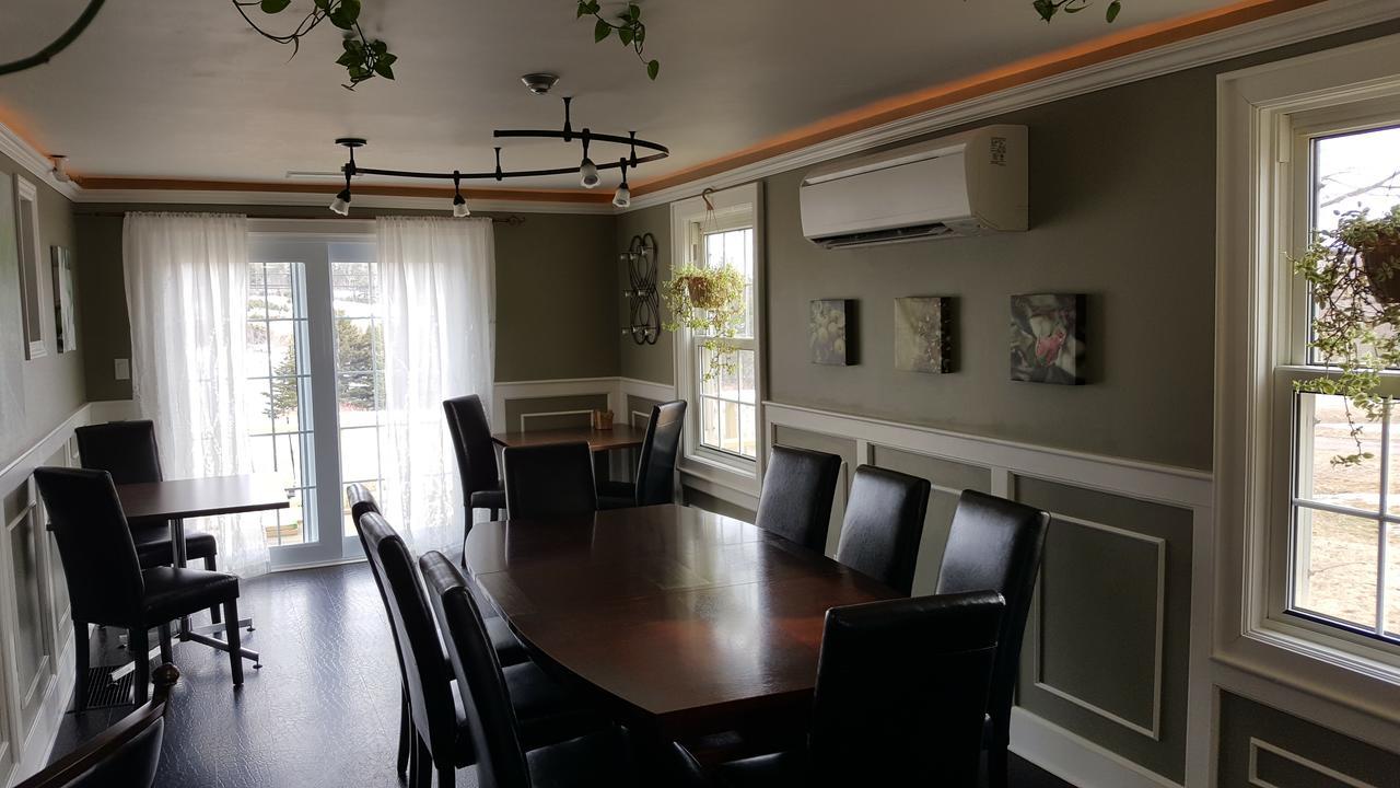 The Lookout Inn New Glasgow Екстериор снимка